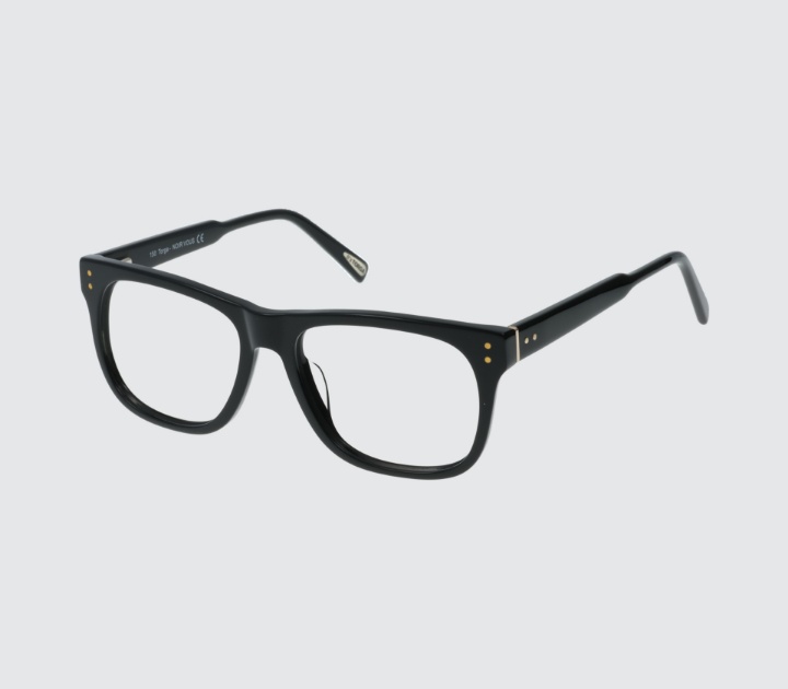 Noir Vous 17 Black