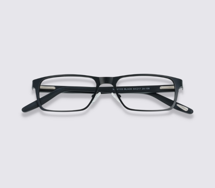 Manhattan 1103 Black