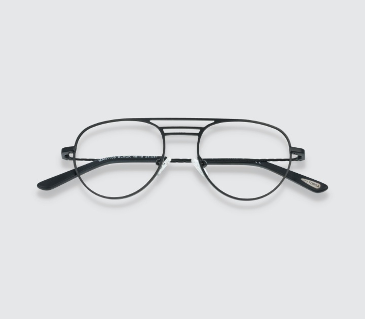 Manhattan 1105 Black